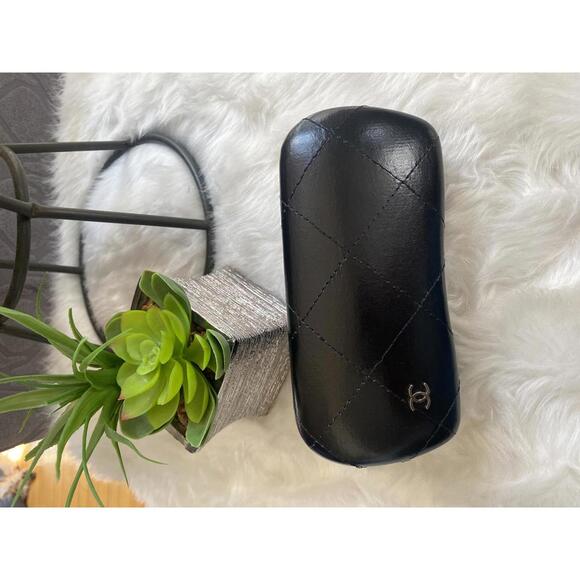 Chanel Black Quilted Leather Eyeglasses Case - Picture 1 of 5